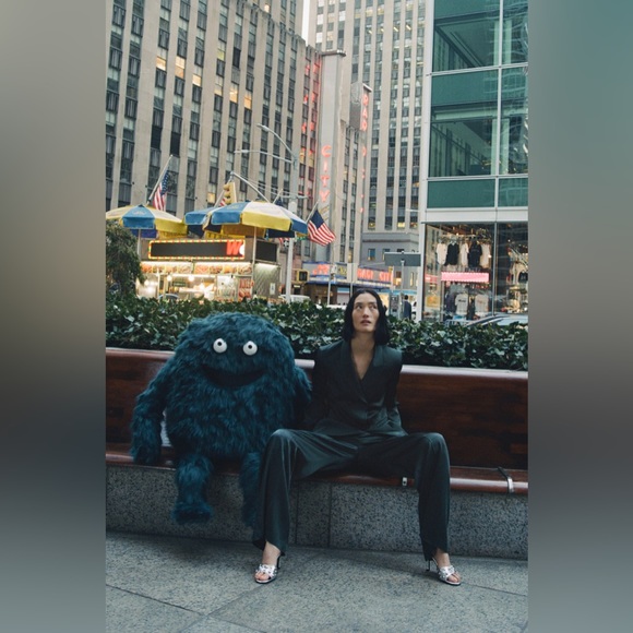 ZARA Emerald Green Satin Matching Coord Suit - Picture 4 of 16